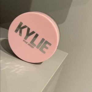 KYLIE JENNER POWDER